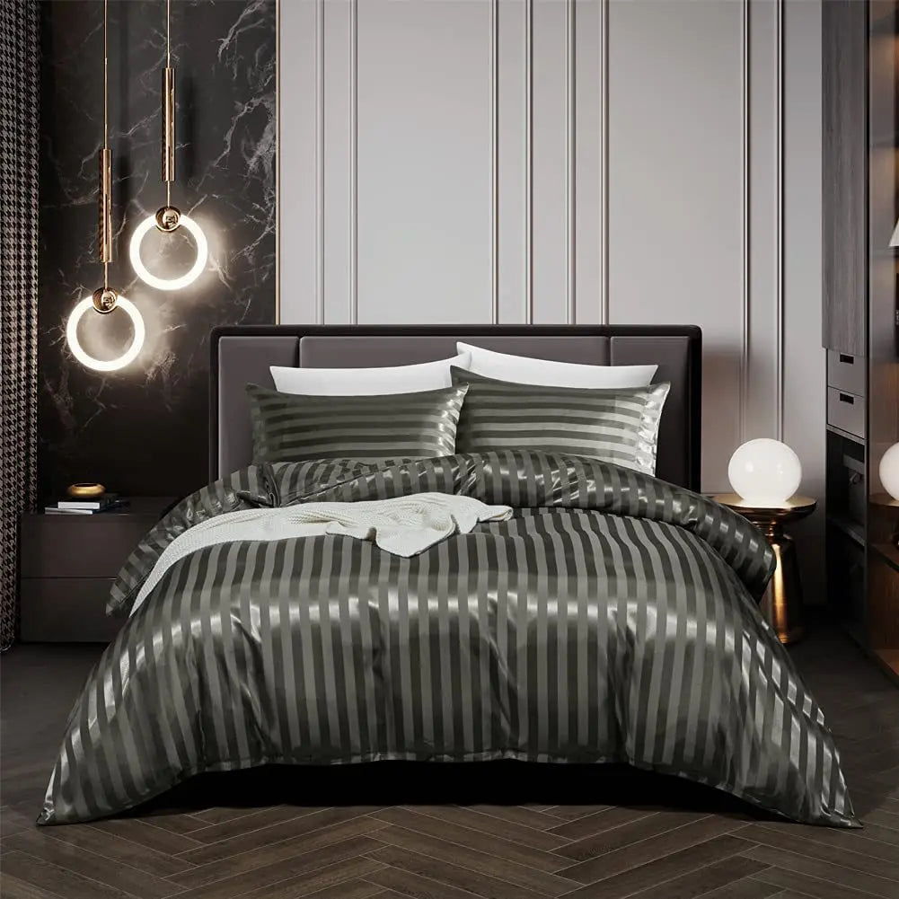 Skorter | VelvetDream - Black Satin Bed Set