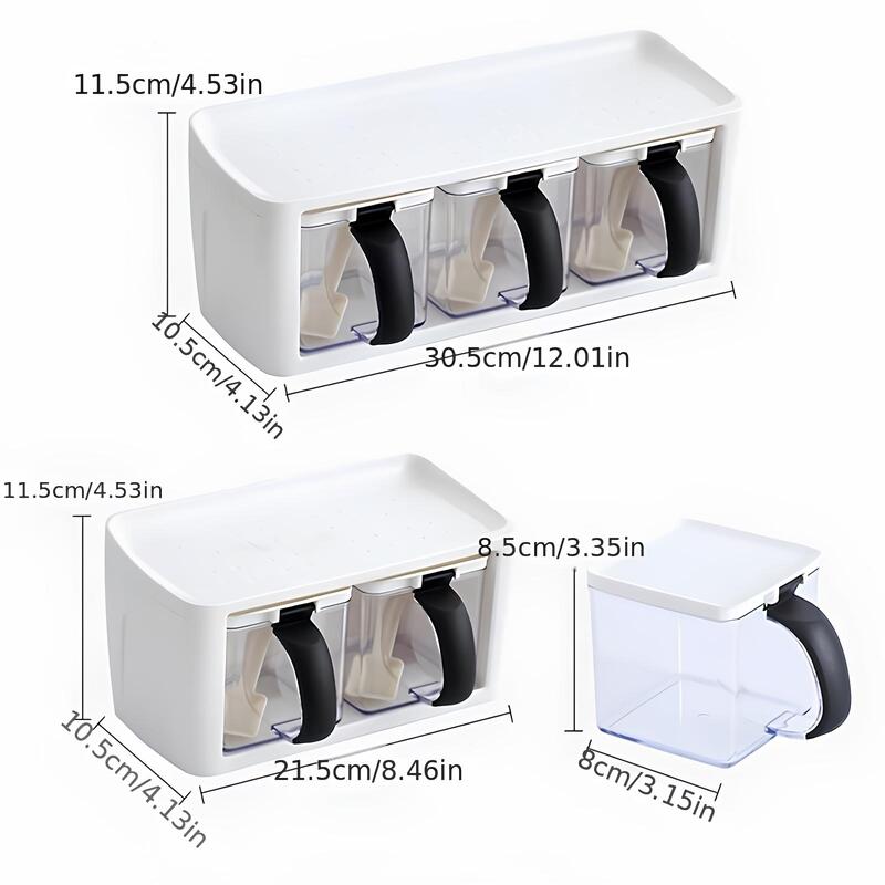 Skorter with transparent spice containers with handle and lid
