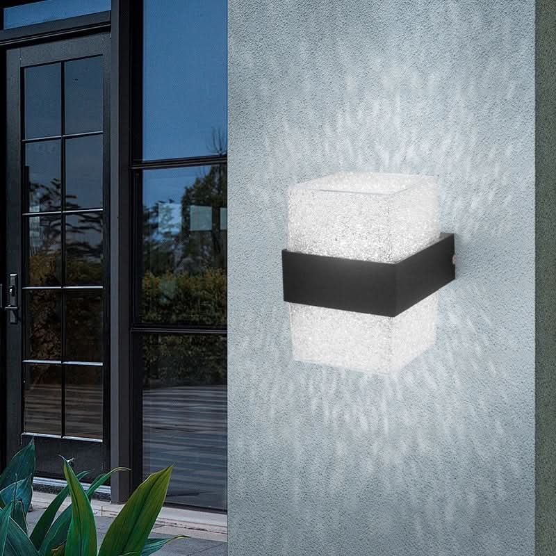 Skorter | Outdoor Wall Light – Nature-Inspired Weatherproof LED Fixture