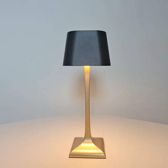 Skorter | LumiSquare – Flexible LED Table Lamp with USB