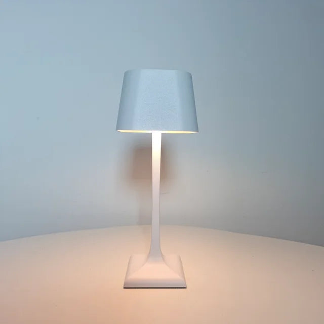 Skorter | LumiSquare – Flexible LED Table Lamp with USB