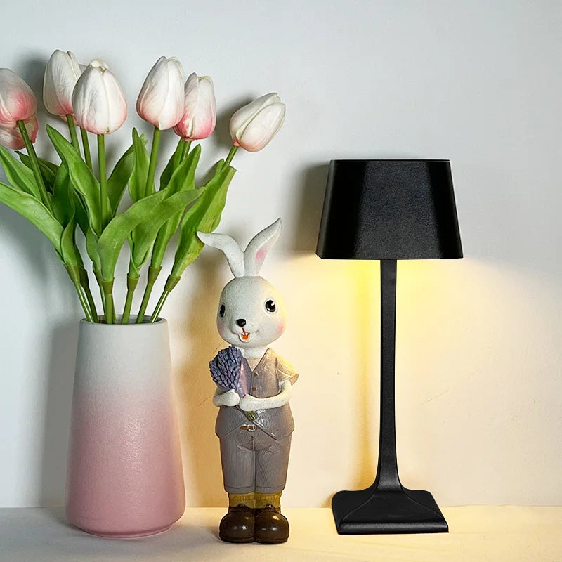Skorter | LumiSquare – Flexible LED Table Lamp with USB
