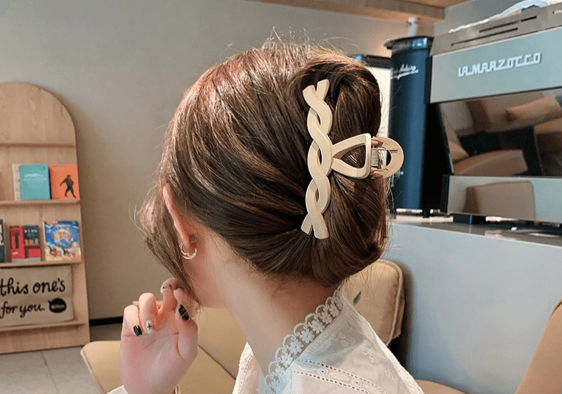 Skorter | CLIPGLAM – Body hair accessories set for elegant hairstyles