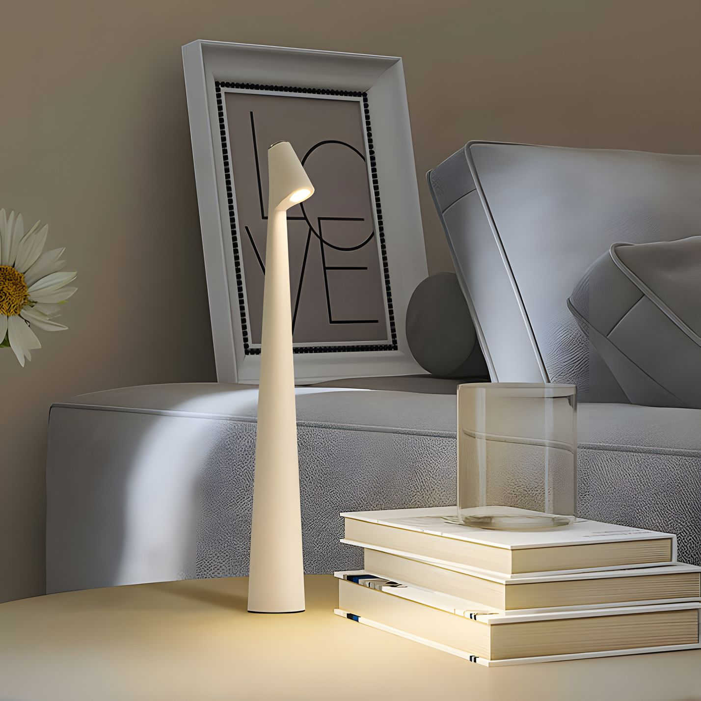 Skorter | LunaSlim Elegant Table Lamp with Wireless Functionality