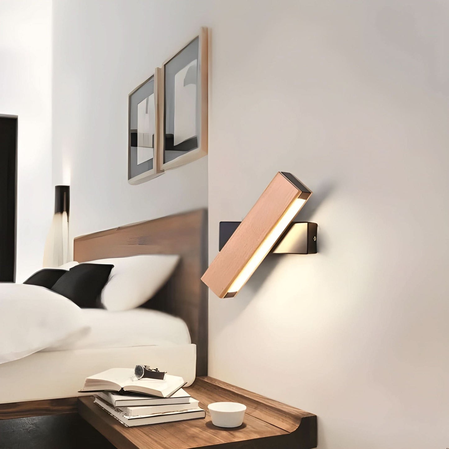 Skorter | Minimalist Wooden LED Wall Lamp with Adjustable Arm