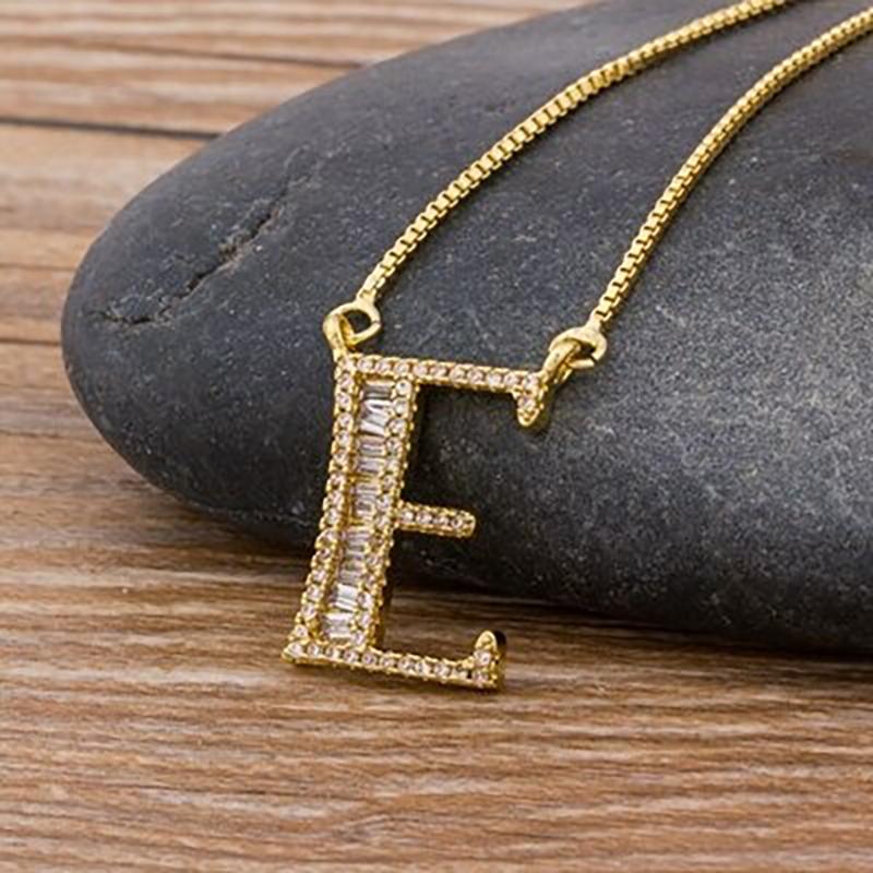 Skorter | Customized Zircon Filled A-Z Initial Letter Necklace