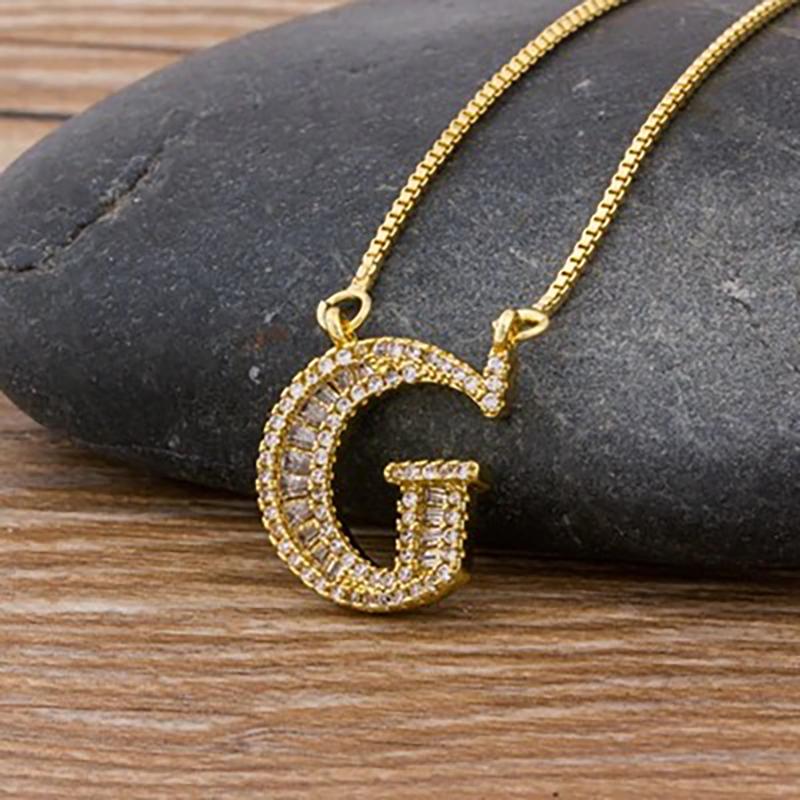 Skorter | Customized Zircon Filled A-Z Initial Letter Necklace