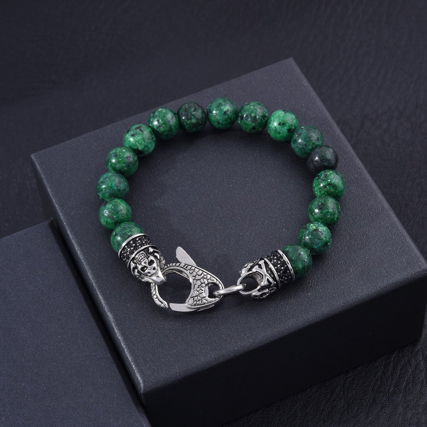 Skorter | Genuine Indian green agate stainless steel pearl necklace black cubic zirconia