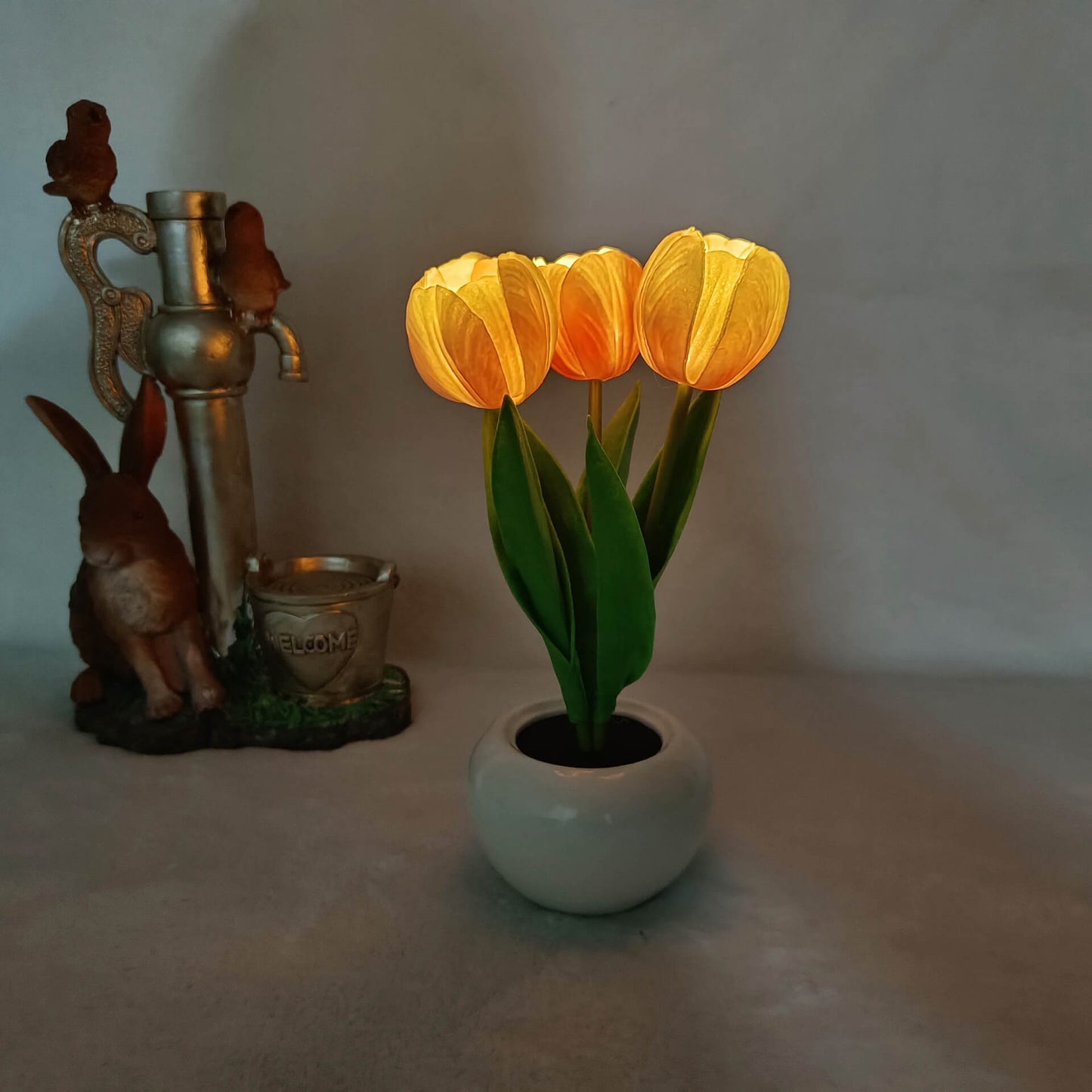 Skorter | Modern Creative Simulation Tulip Peony LED Night Light Table Lamp
