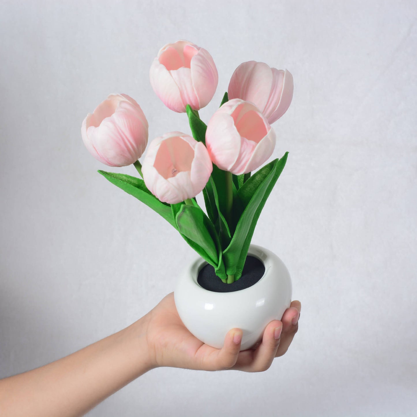 Skorter | Modern Creative Simulation Tulip Peony LED Night Light Table Lamp