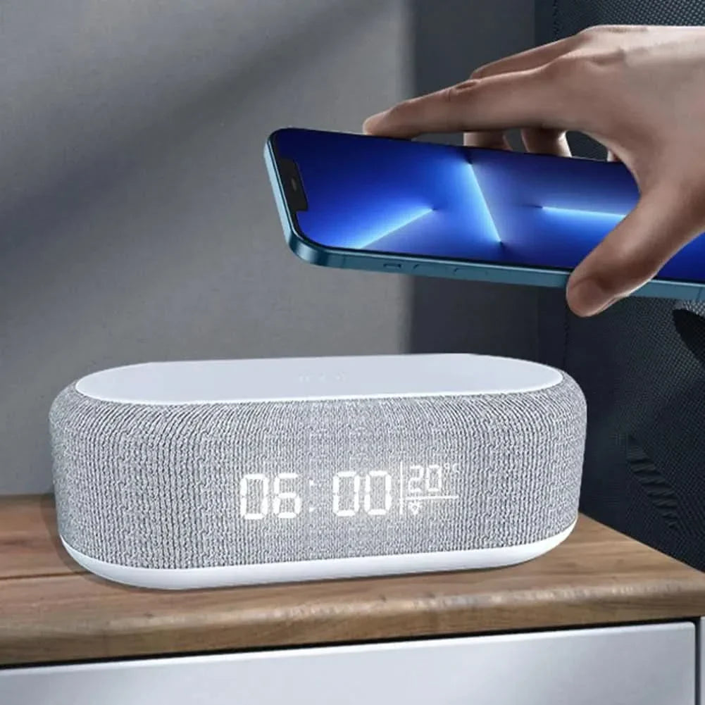 Skorter | Digital Alarm Clock with Wireless Charging and Temperature Display