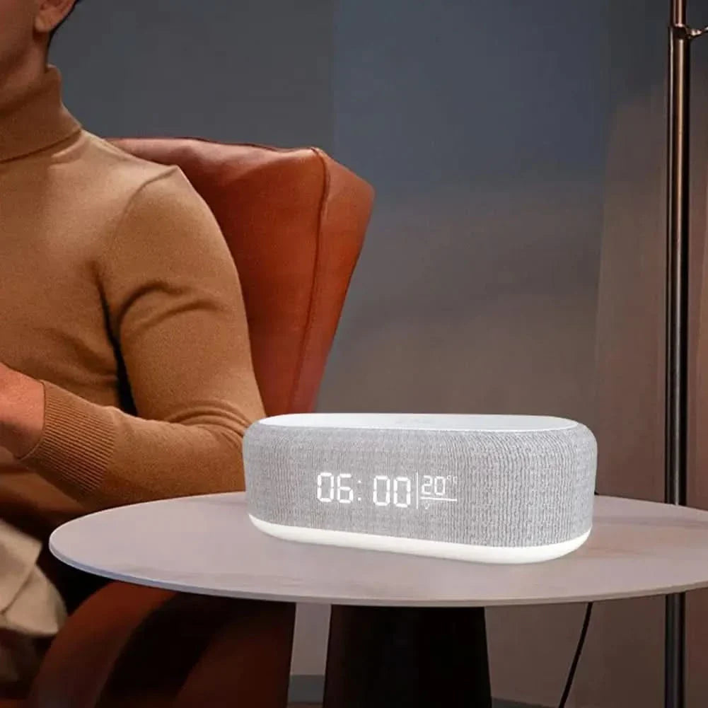Skorter | Digital Alarm Clock with Wireless Charging and Temperature Display
