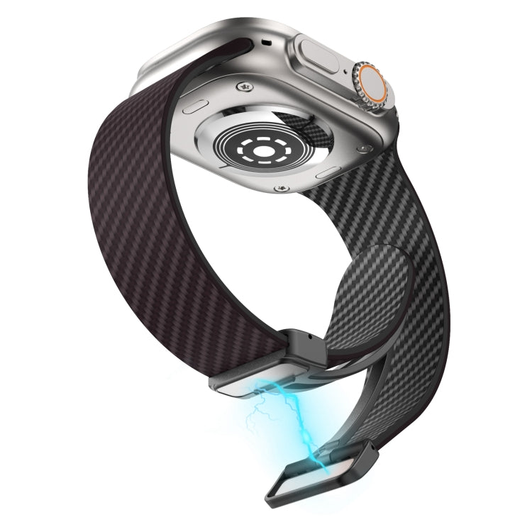 Skorter | For Apple Watch SE 2023 44mm Carbon Fiber Magnetic Black Buckle Watch Band (Dark Brown Black)