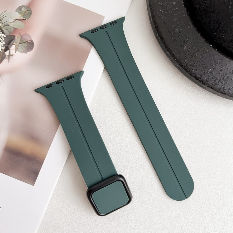 Skorter | For Apple Watch SE 2023 44 mm Magnetic Square Buckle Silicone Watch Band (Pine Green)