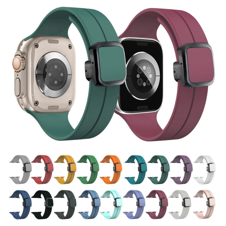 Skorter | For Apple Watch SE 2023 44 mm Magnetic Square Buckle Silicone Watch Band (Pine Green)