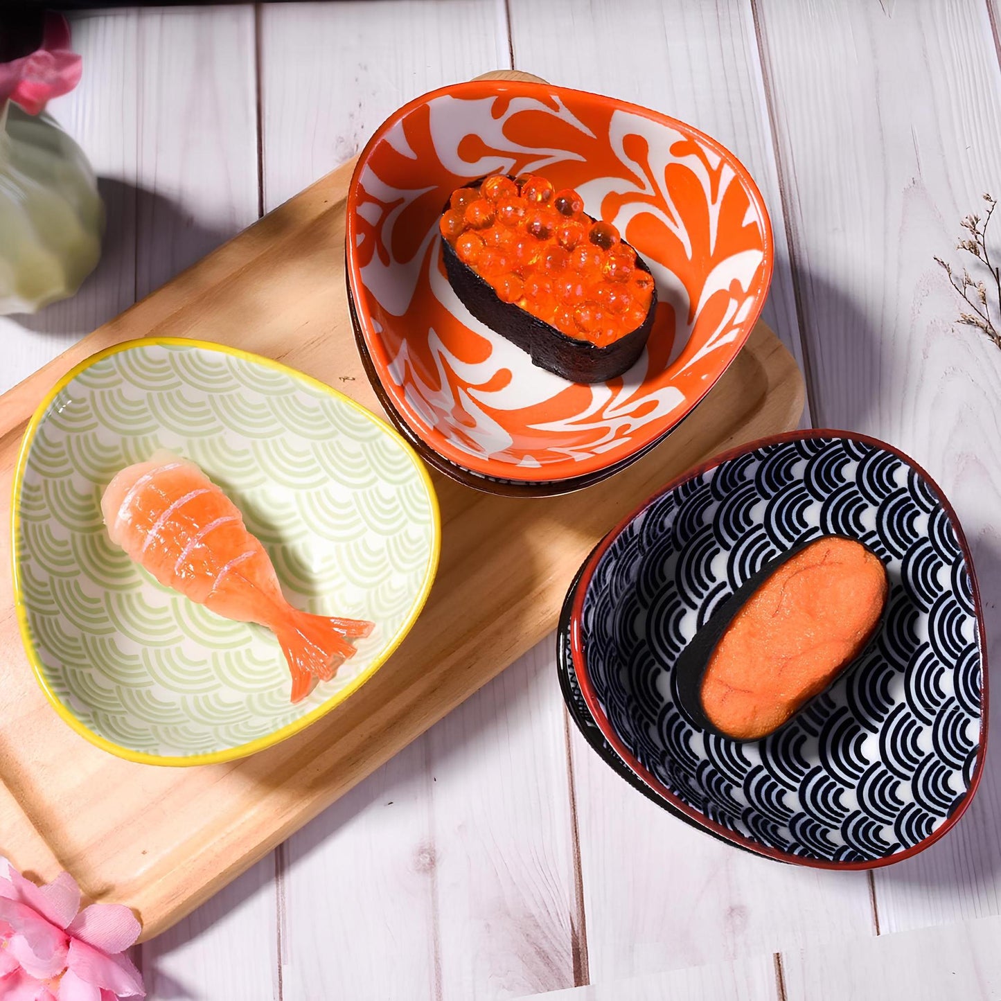 Skorter 5 bowls for sauce in Japanese ceramic