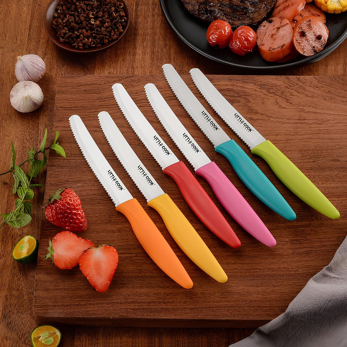 Skorter steak set with 6