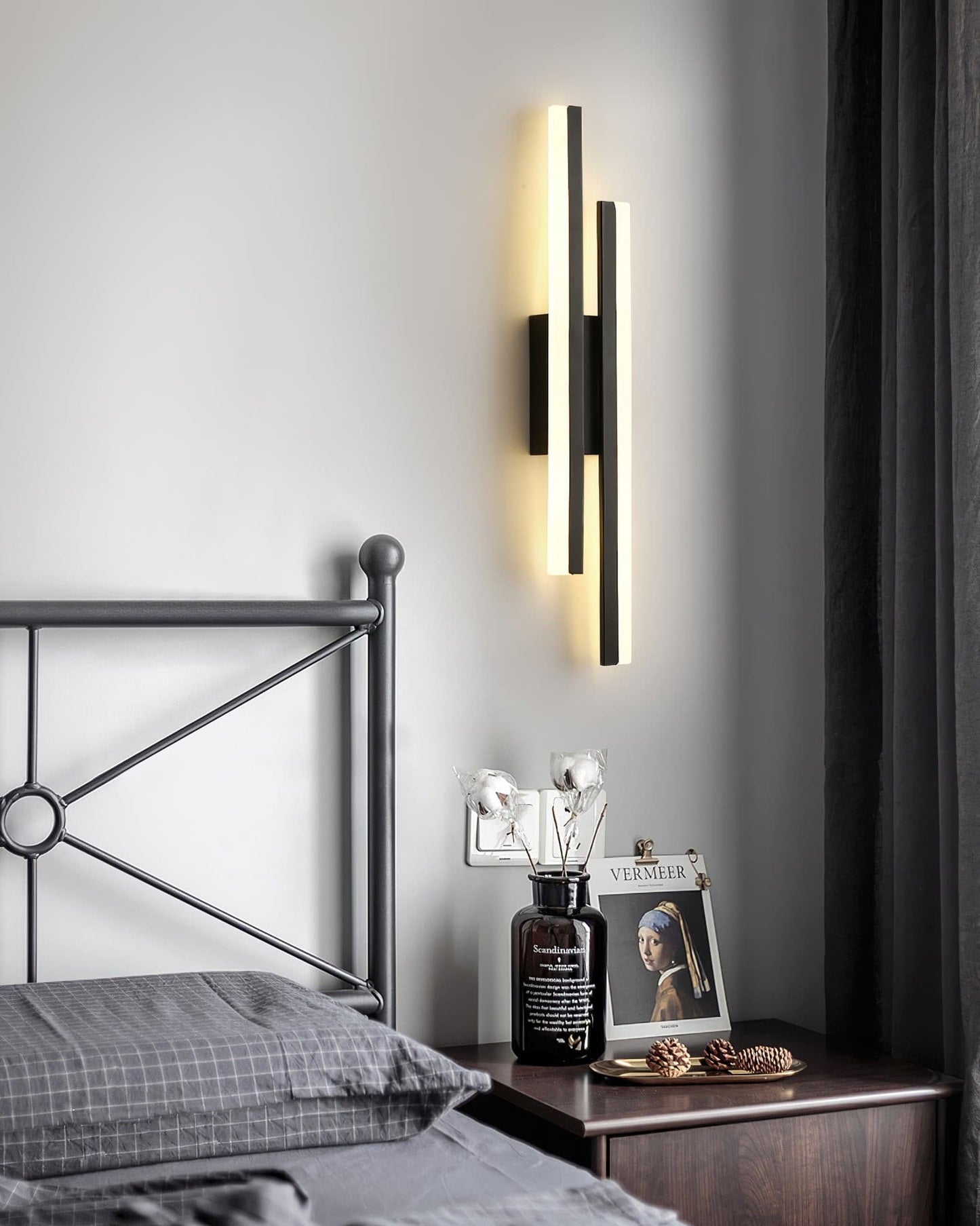 Skorter | NordicGlow – Sleek LED Wall Lamp for Modern Spaces