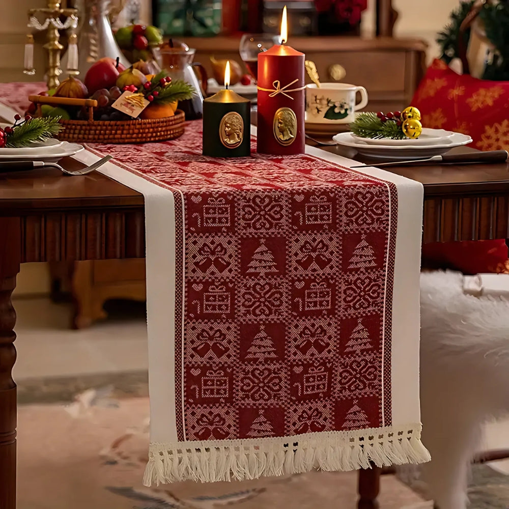 Skorter | Festive Christmas Elk Table Runner