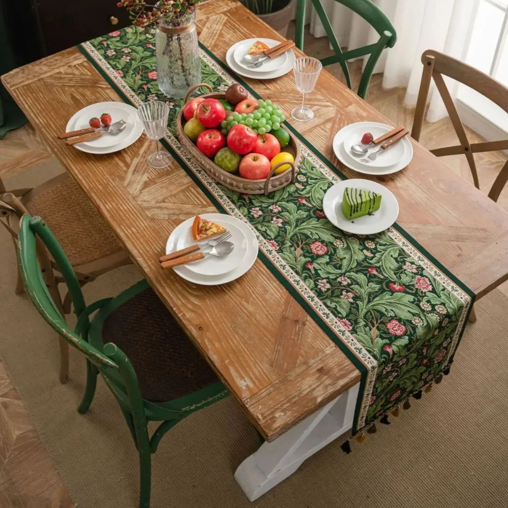 Skorter | Flora Vine Embroidered Table Runner