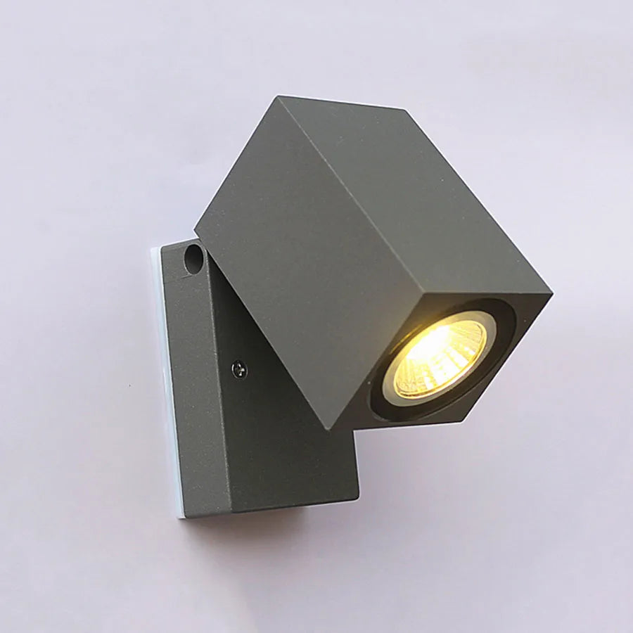 Skorter | StellaLight - Weather-resistant Outdoor Lighting