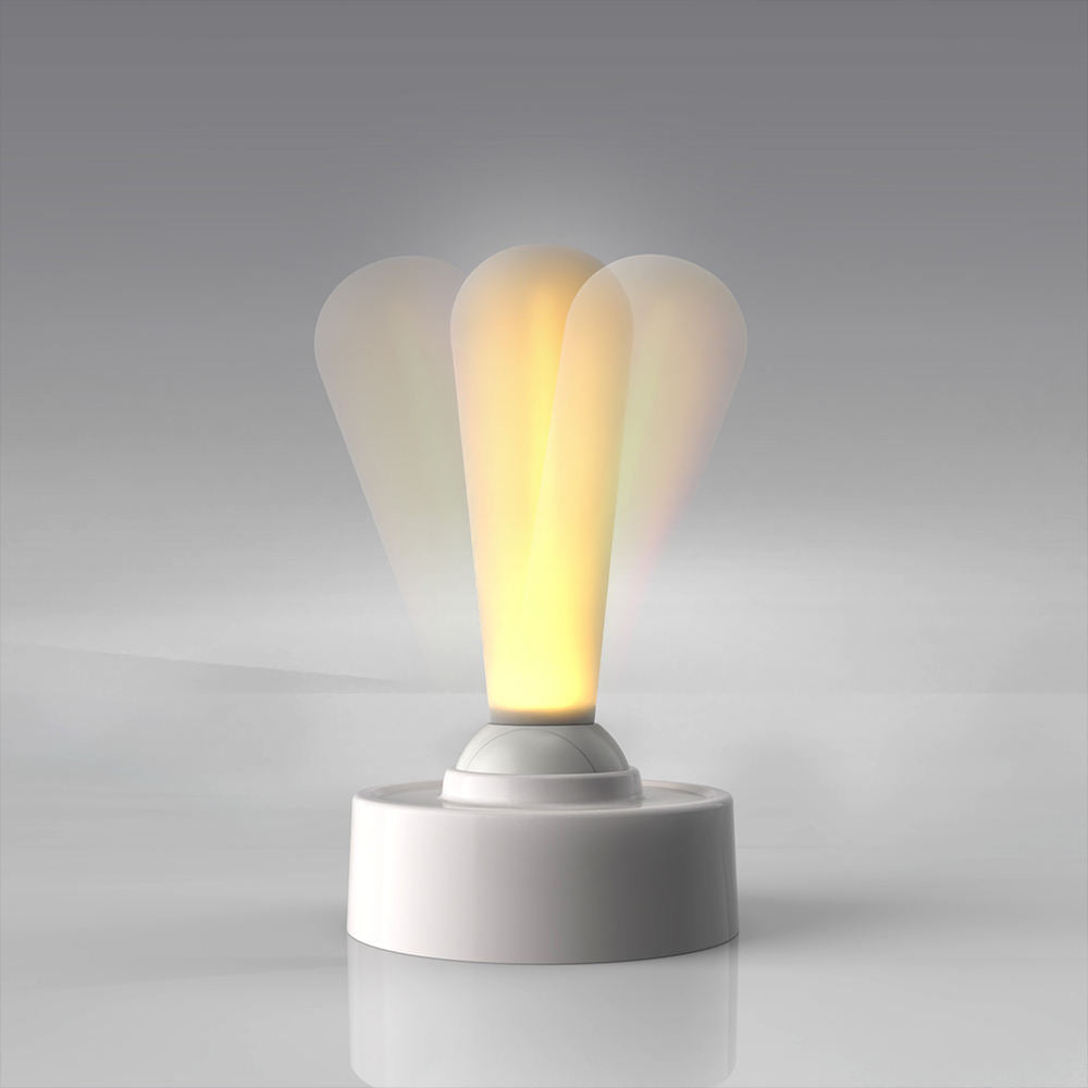 Skorter | vintage table lamp with practical toggle switch