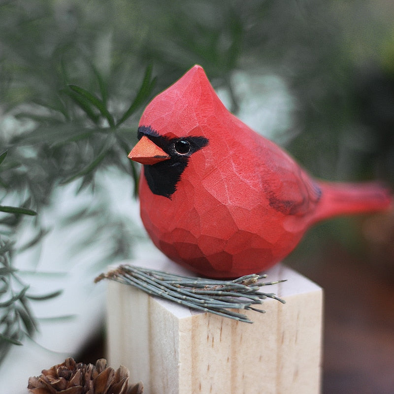 Skorter | NordicFeathers - Elegant Wooden Bird Figurines