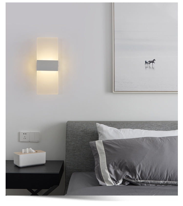 Skorter | SoftBeam – Streamlined Wall Lamp Perfect for Bedrooms