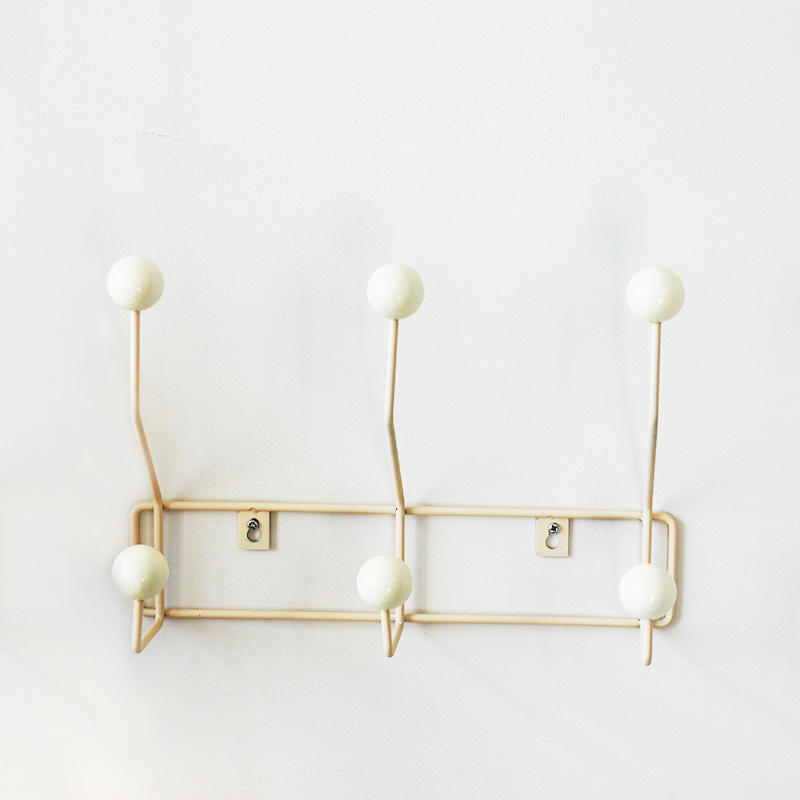 Skorter | Eames Dot Wall Hook Rack in Mid-Century Style - Sale