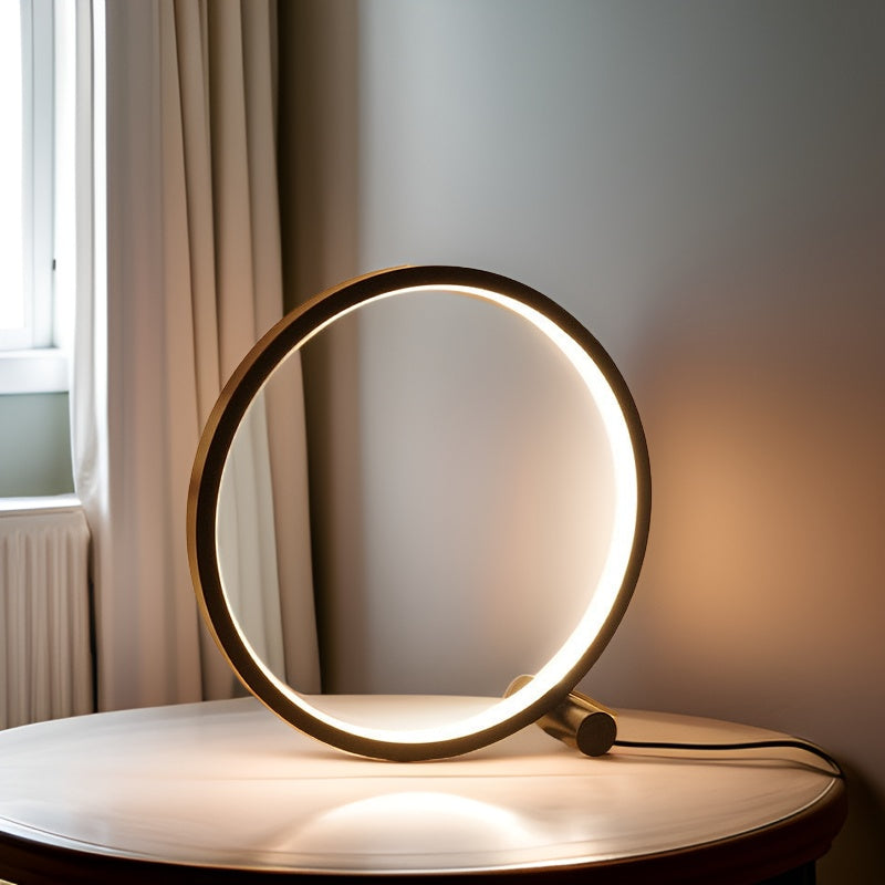 Skorter | Halo Glo Lamp – minimalistic dimmable round LED table lamp