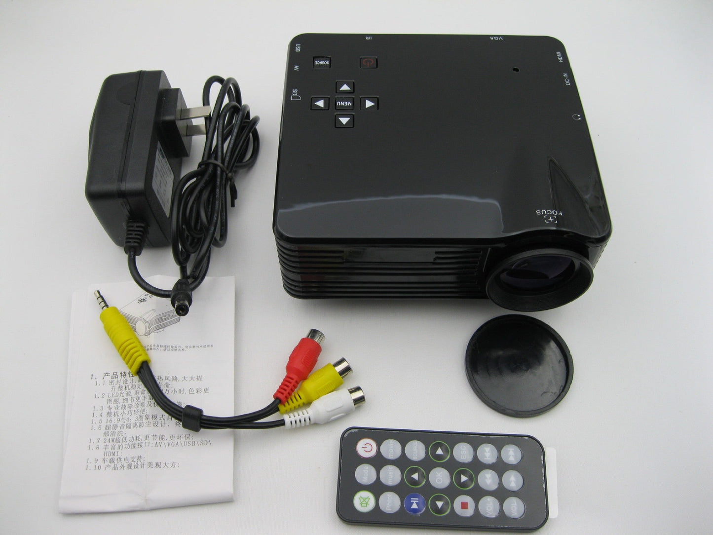 Skorter | Multimedia LED LCD Mini Projector