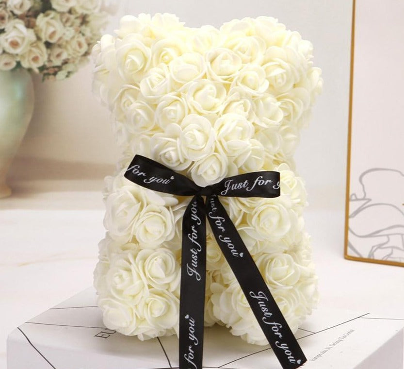 Skorter | Bear Uk | Handmade Luxury Flower Skorter | Love Teddy Bear