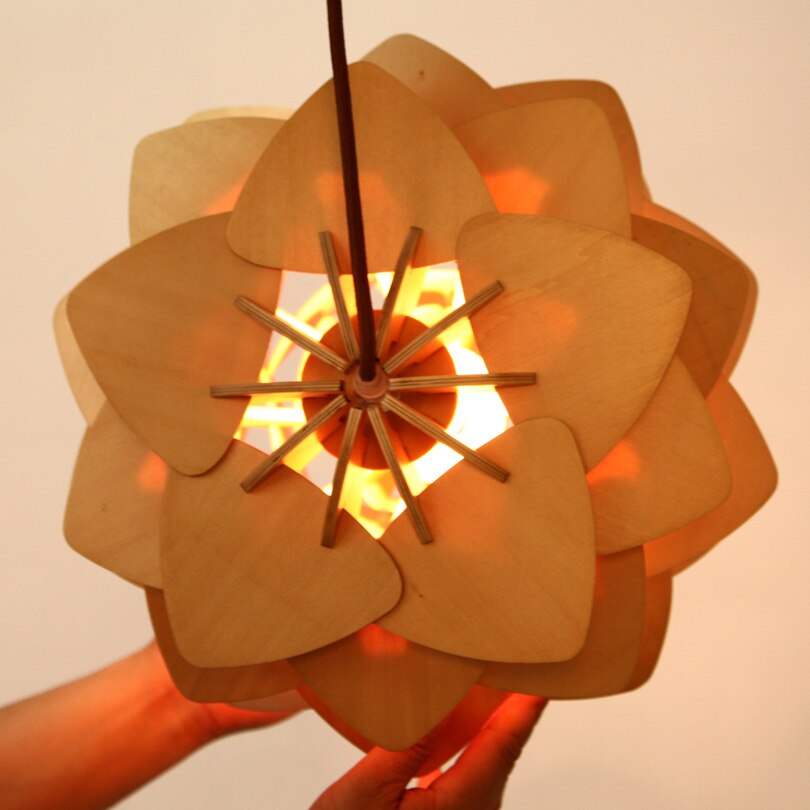Skorter | Handcrafted Wooden Pine Cone Pendant Light