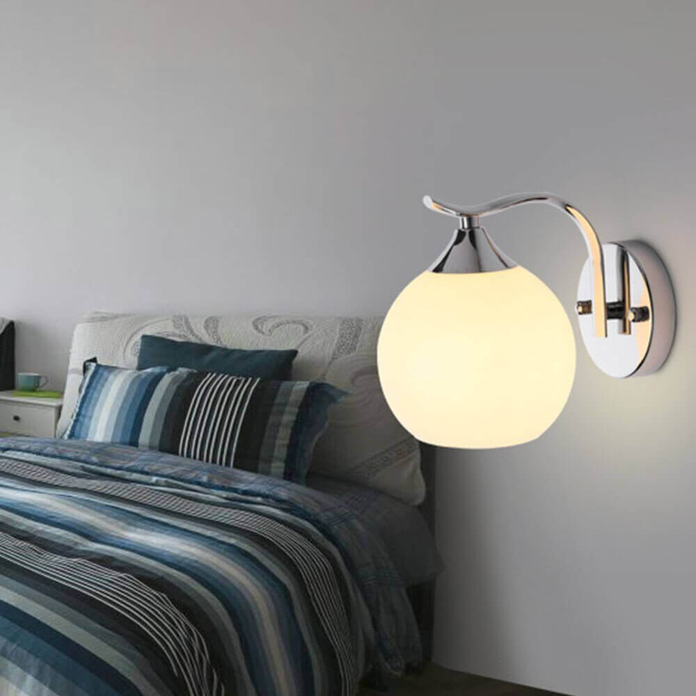 Skorter | Gold Wall Light
