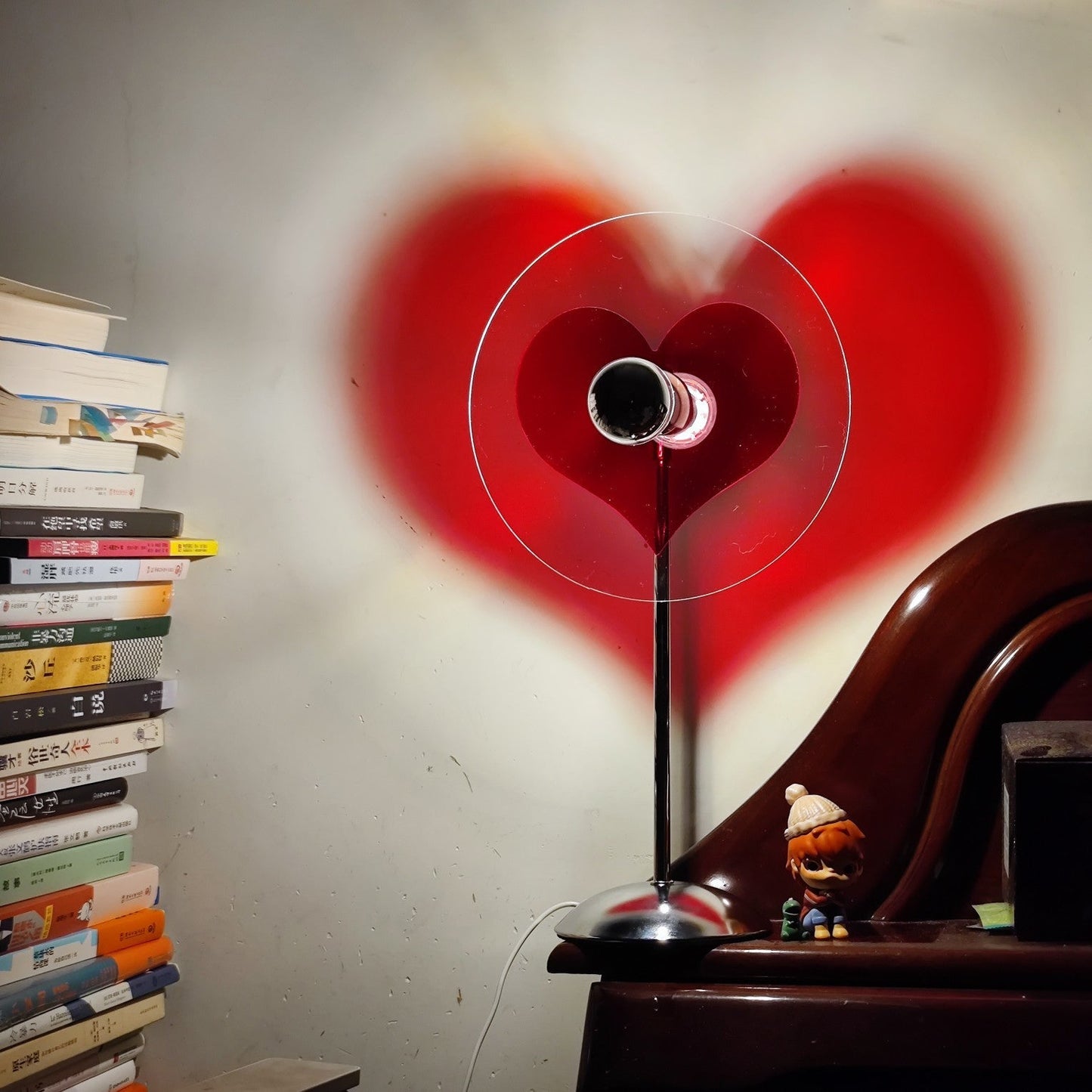 Skorter | LoveGlow – Elegant Table Lamp with Rechargeable LED