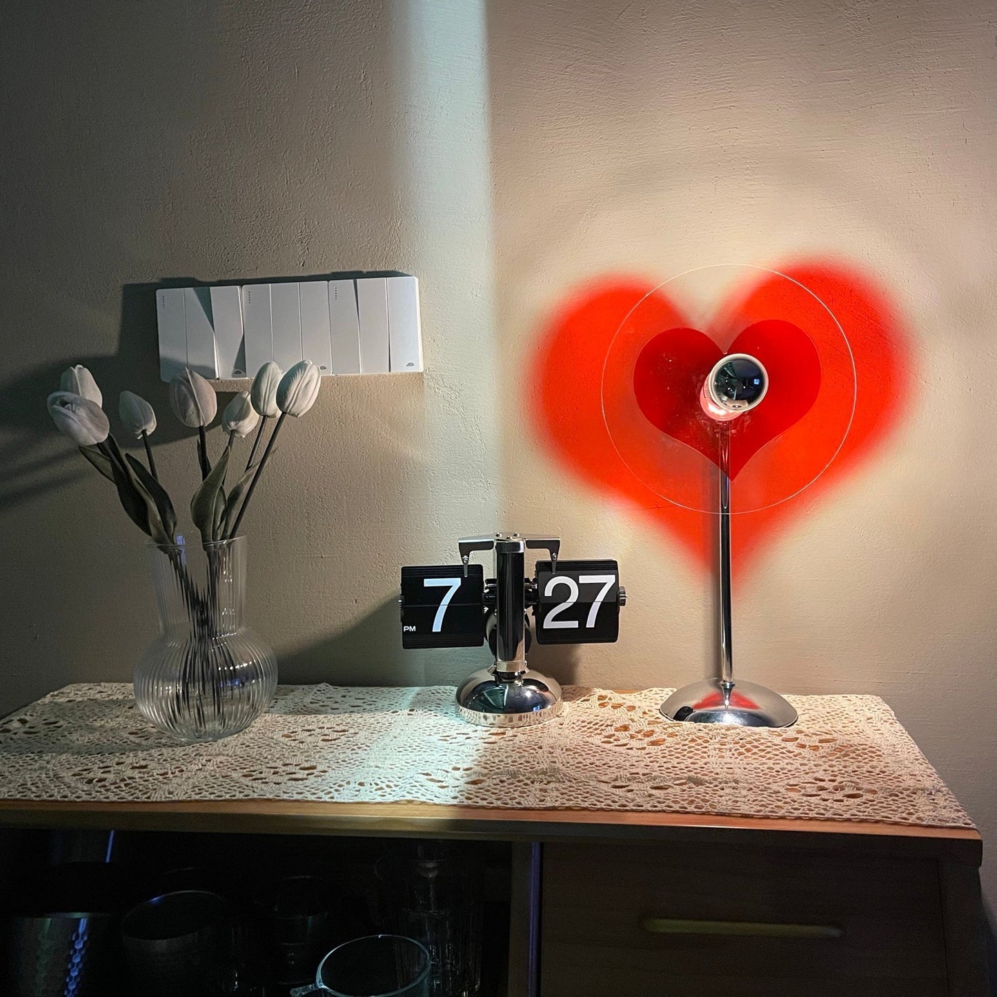 Skorter | LoveGlow – Elegant Table Lamp with Rechargeable LED