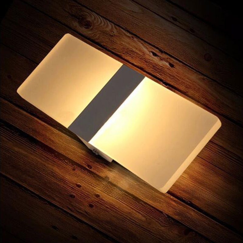 Skorter | Modern Acrylic Wall Lamp
