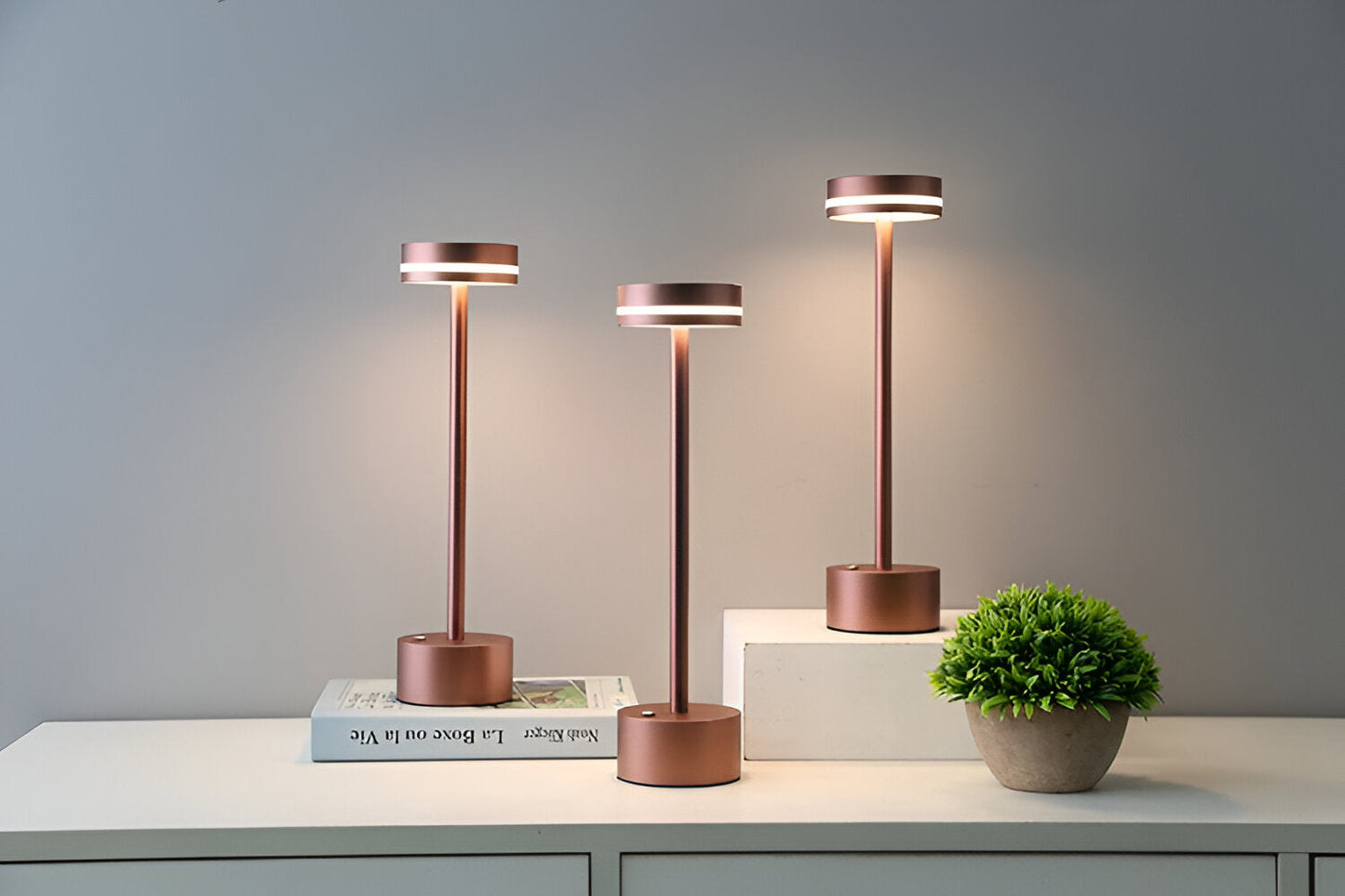 Skorter | Mantle Touch - Portable, rechargeable desk lamp - dimmable light