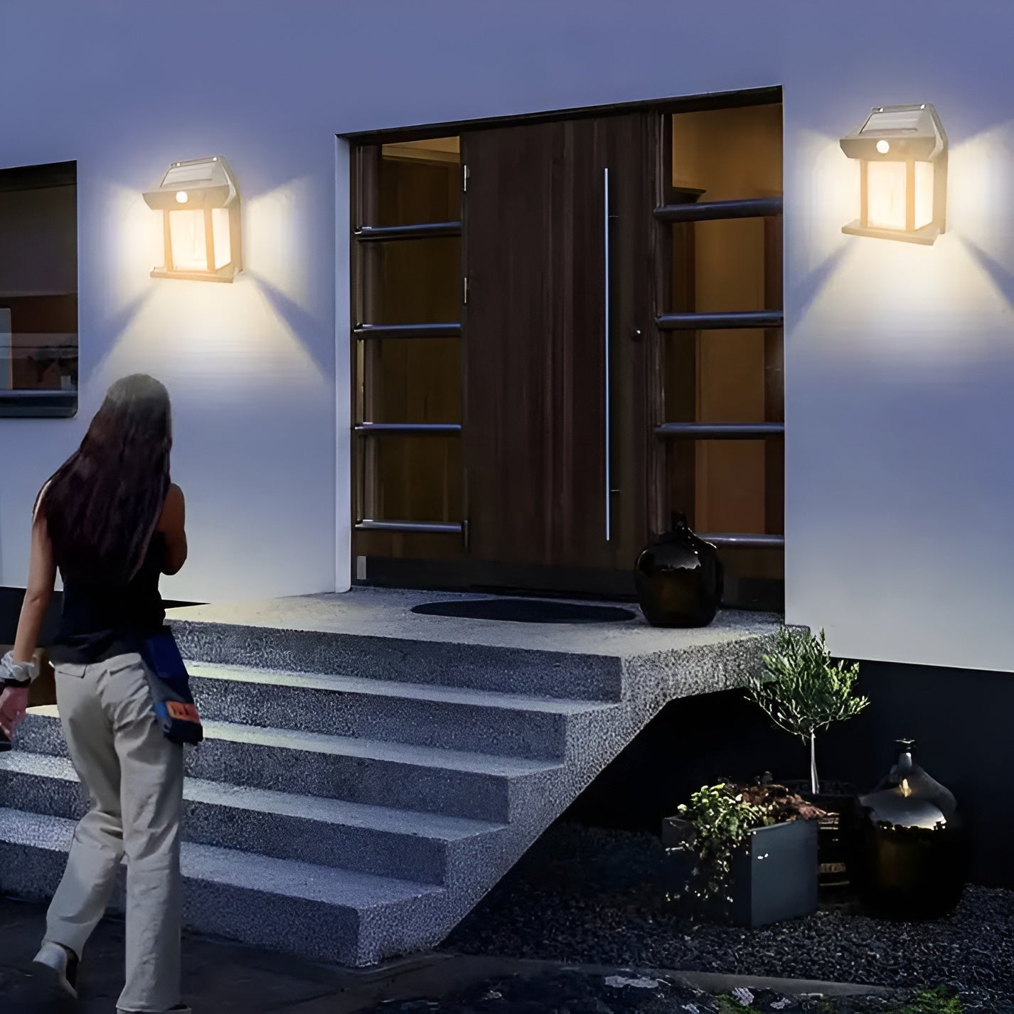 Skorter | Luminex - Modern Solar-Wall Lamp with Motion Sensor