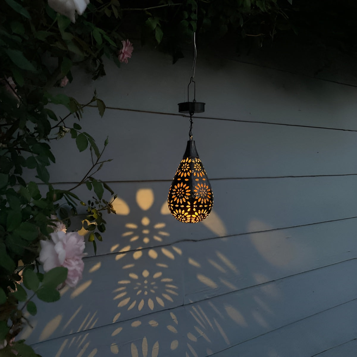 Skorter | ShadowArt - Solar Energy Waterproof Outdoor Lamp