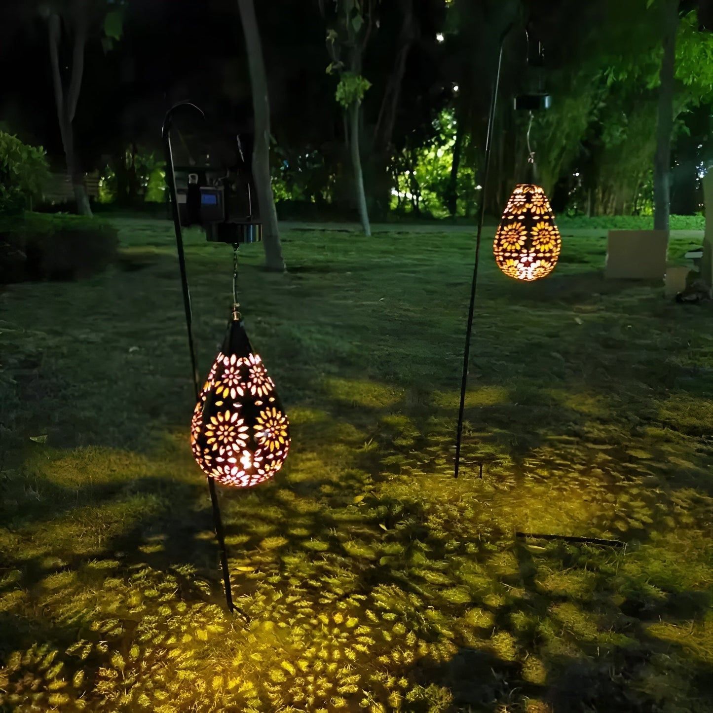 Skorter | ShadowArt - Solar Energy Waterproof Outdoor Lamp