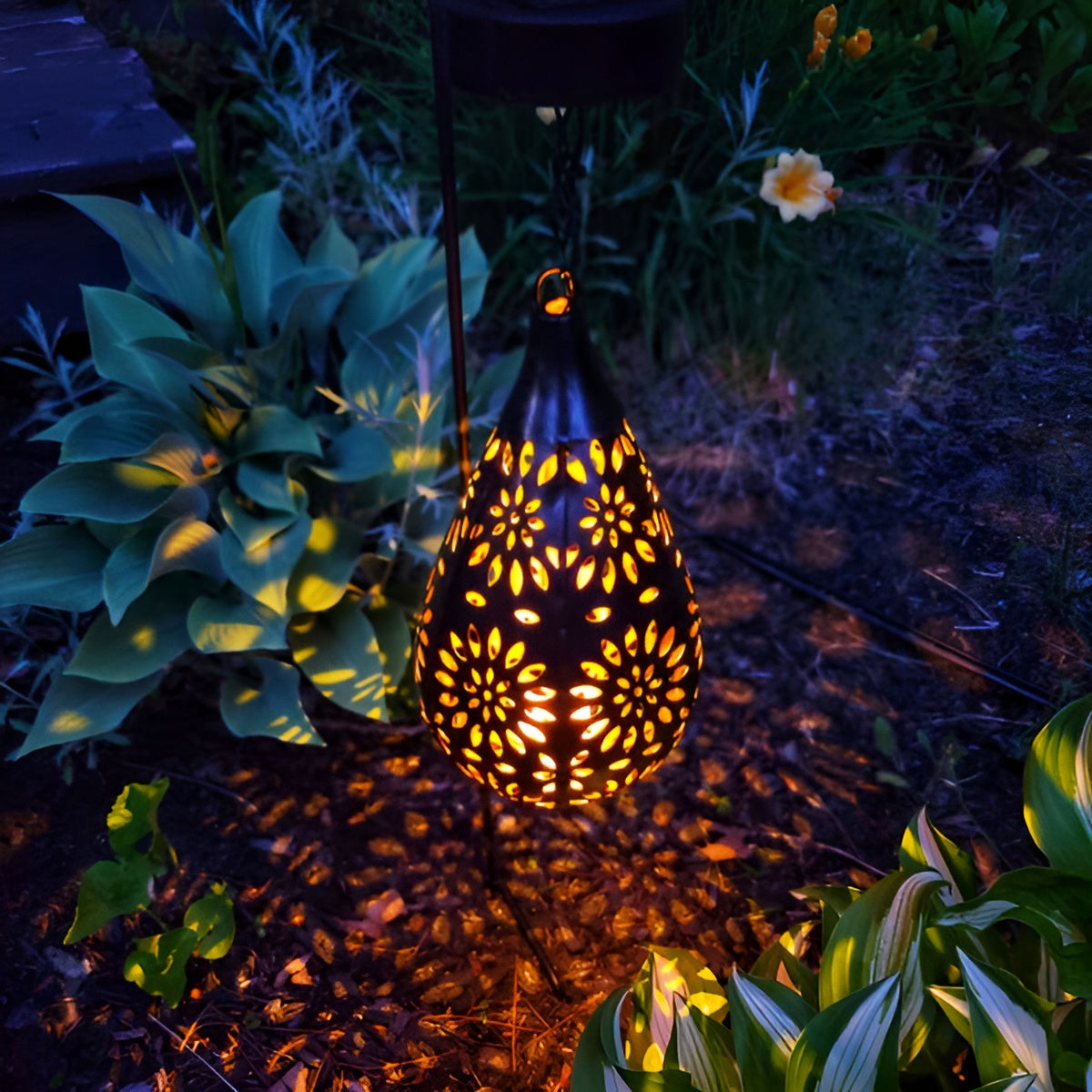 Skorter | ShadowArt - Solar Energy Waterproof Outdoor Lamp