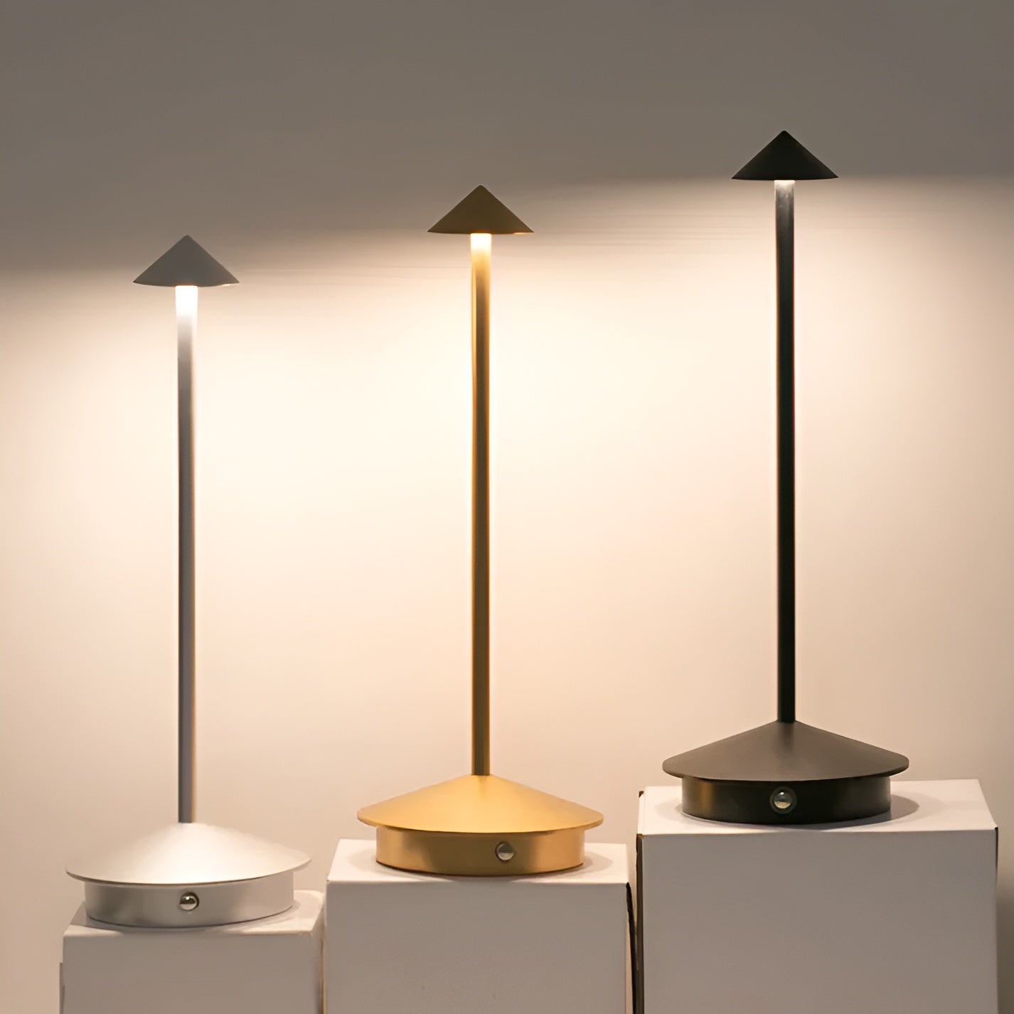 Skorter | Smart Versalight - Rechargeable Touch-Led-lamp for aesthetic rooms