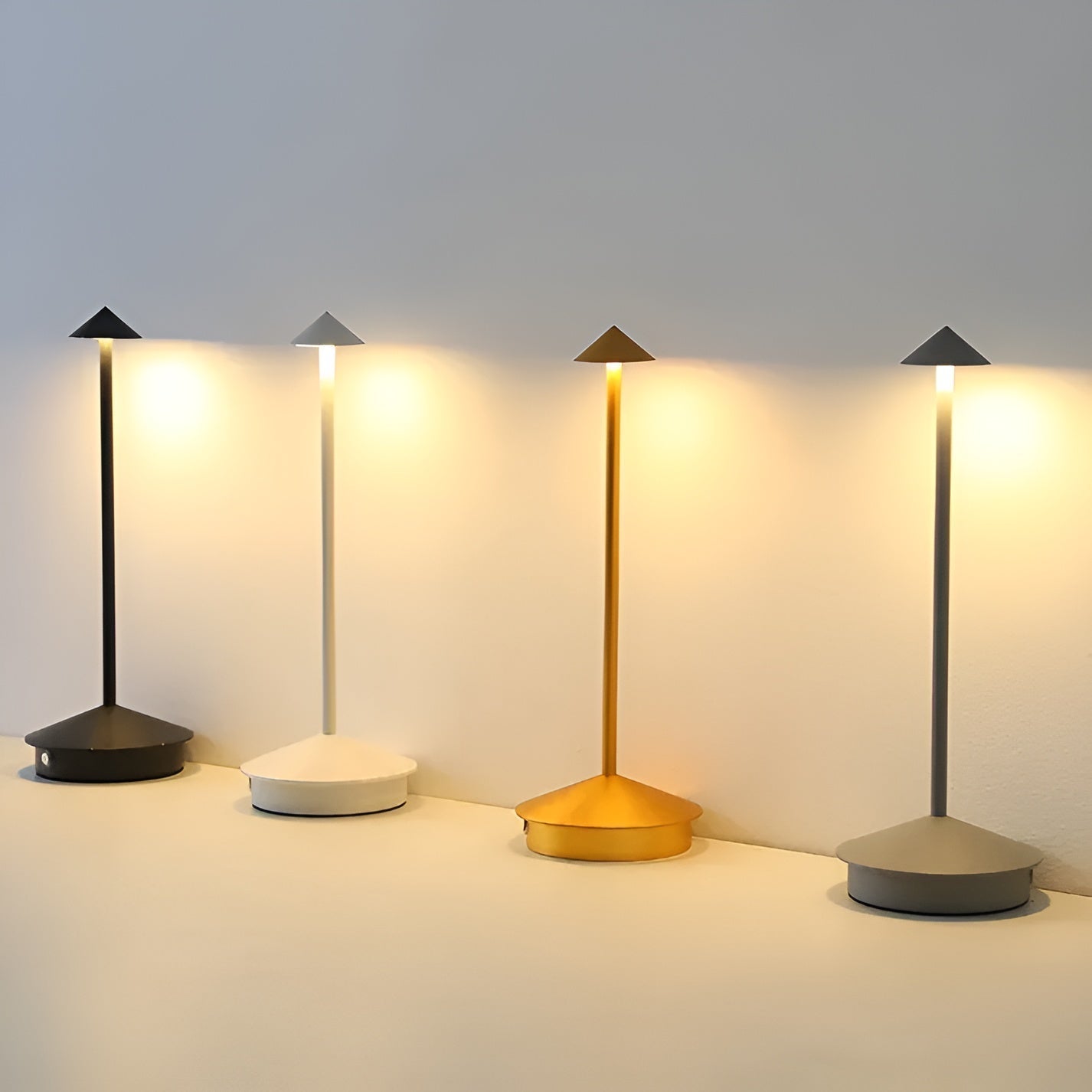 Skorter | Smart Versalight - Rechargeable Touch-Led-lamp for aesthetic rooms
