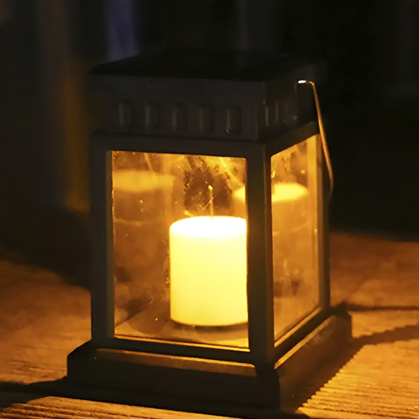 Skorter | Magic Lantern - Solar lamp with Dual-Panel Technology