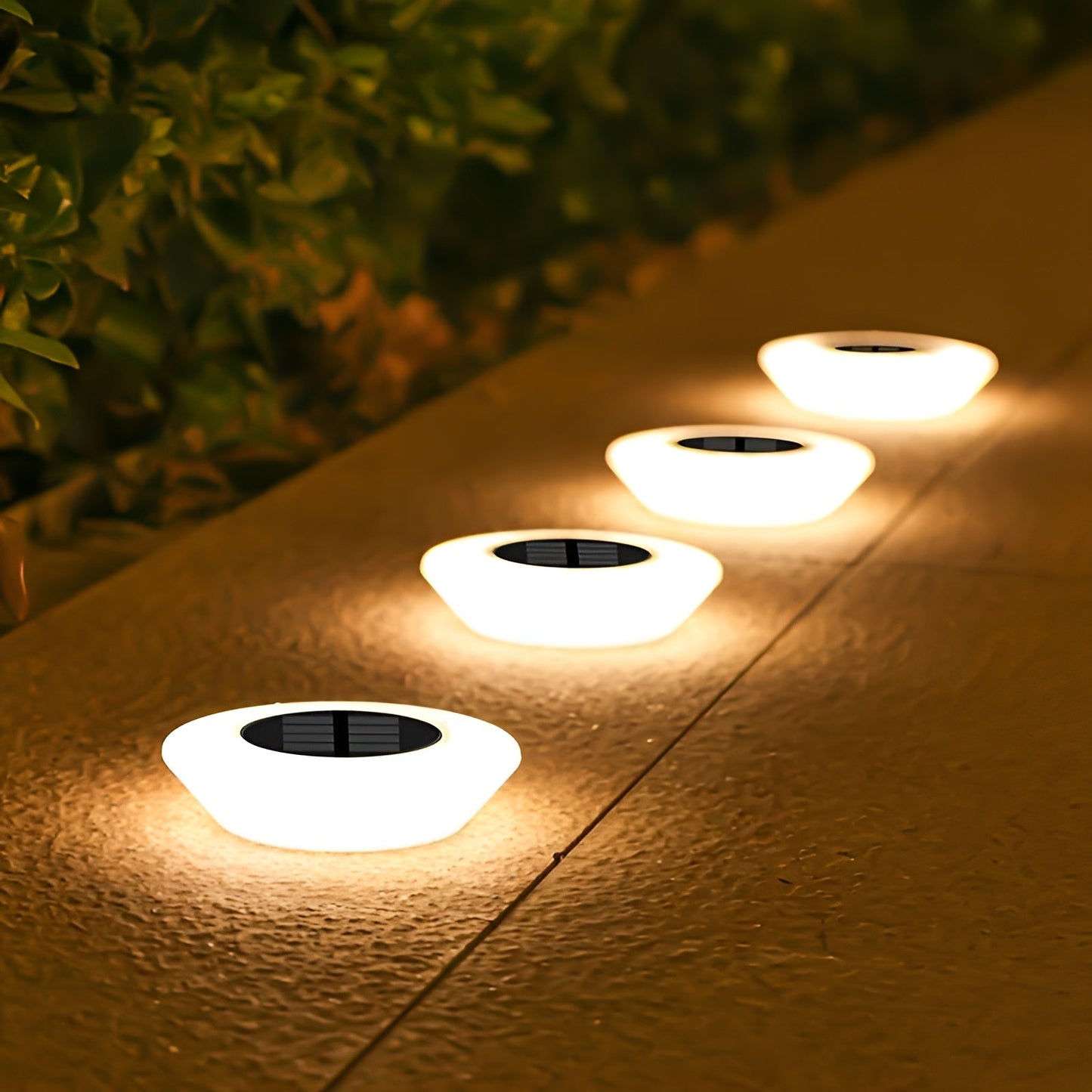 Skorter | LED Solar Outdoor Lamp | Weatherproof, Easy Installation & Ideal for Garden and Patio Lighting