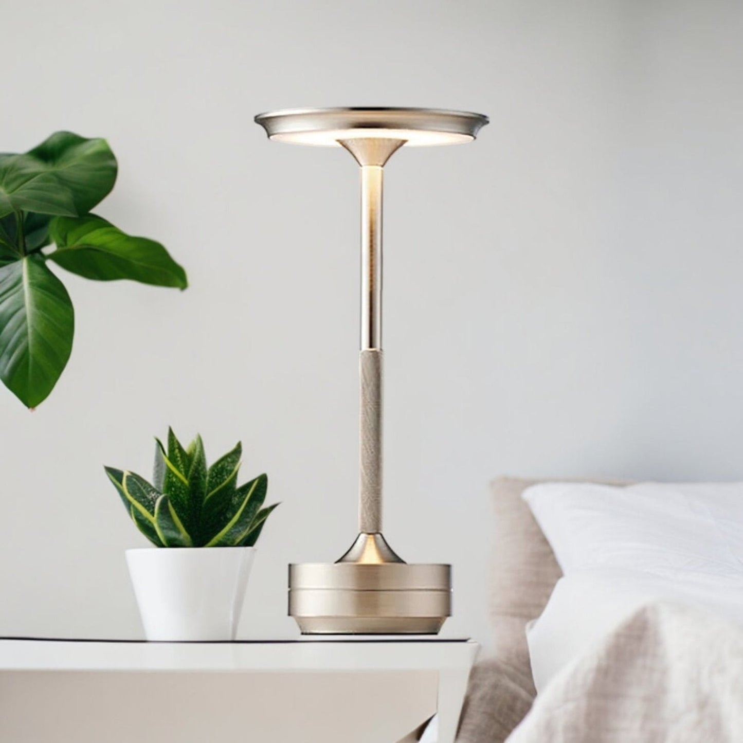 Skorter | Rechargeable Modern Aura Table Lamp with Touch Controls | Wireless LED Light for Modern Side Tables and Office Desks | Minimalist Table Lamp