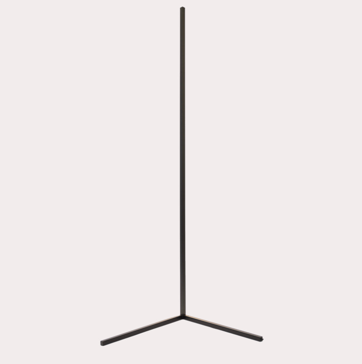 Skorter | Modern Corner LED Floor Lamp – Space-Saving Minimalist Design with Soft Ambient Lighting