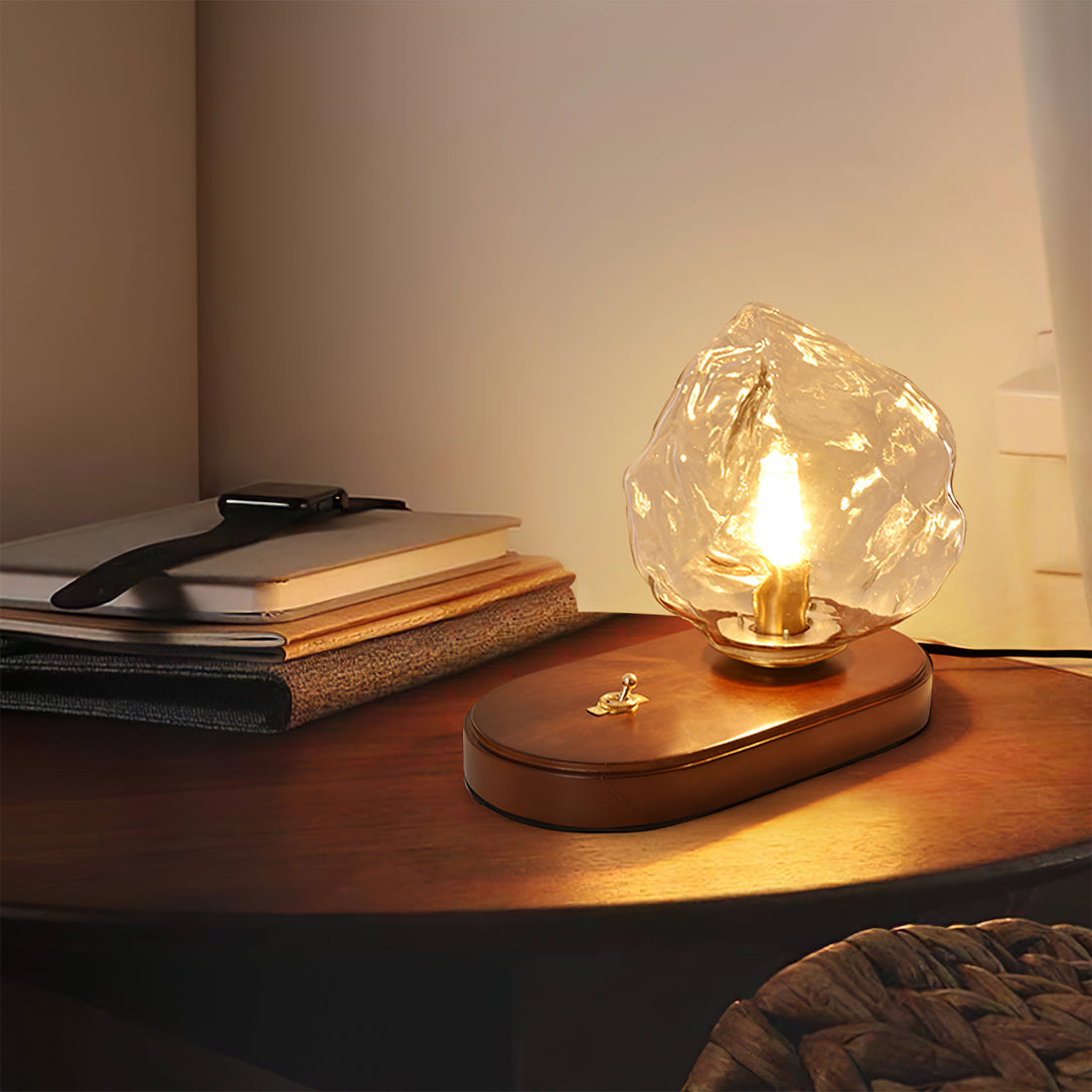 Skorter | RusticLume – Amber Glass and Wooden Table Lamp