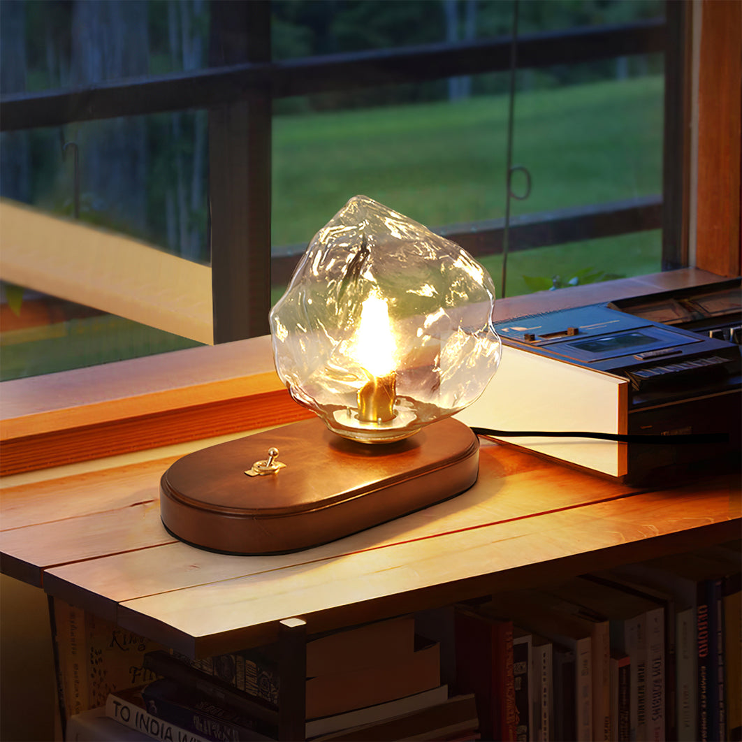 Skorter | RusticLume – Amber Glass and Wooden Table Lamp